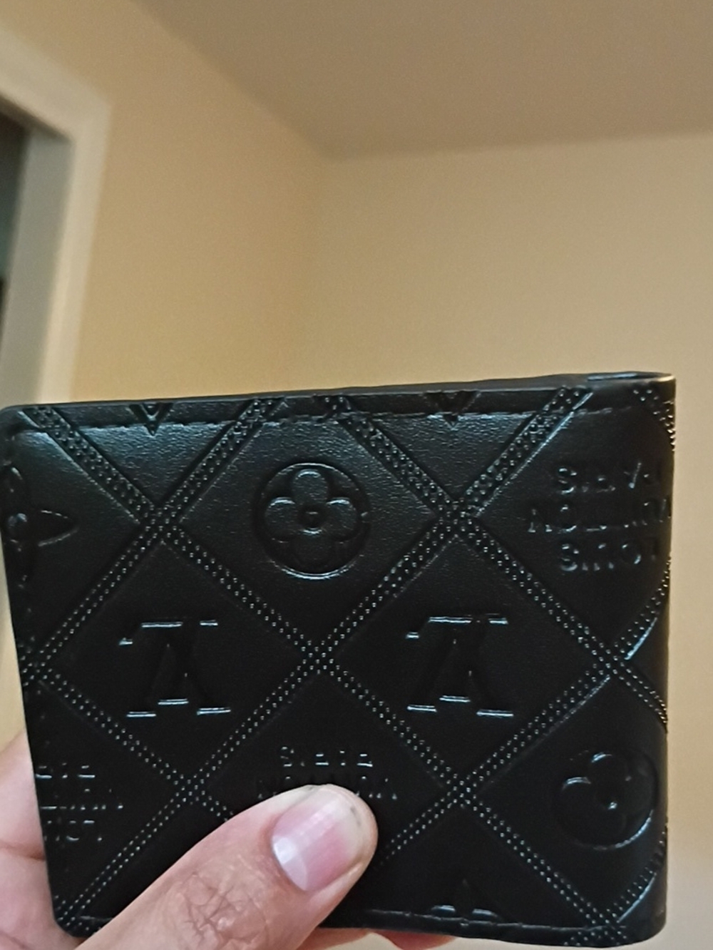 Black Embossed Leather Men's Wallet